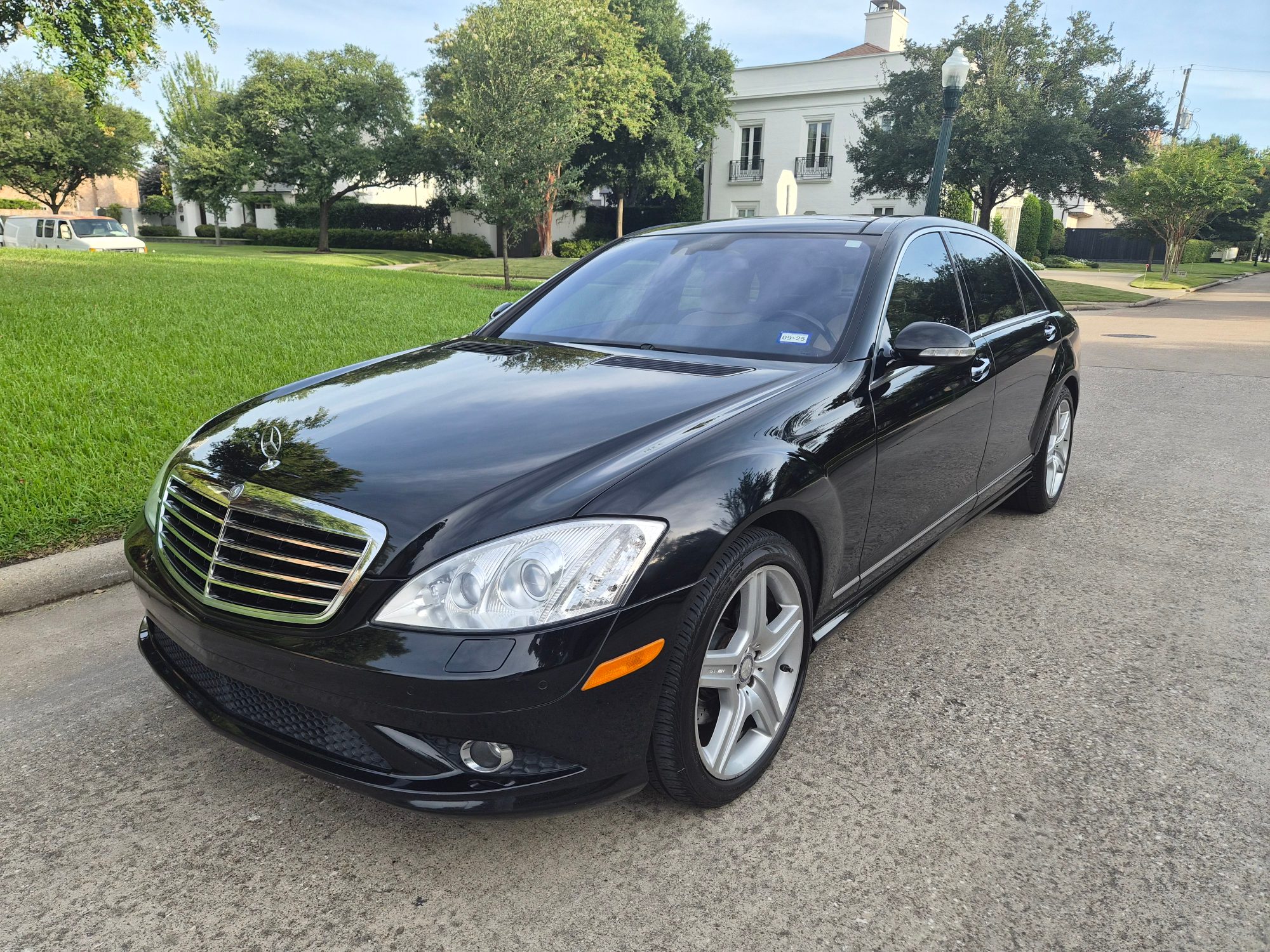 Mercedes Benz S550